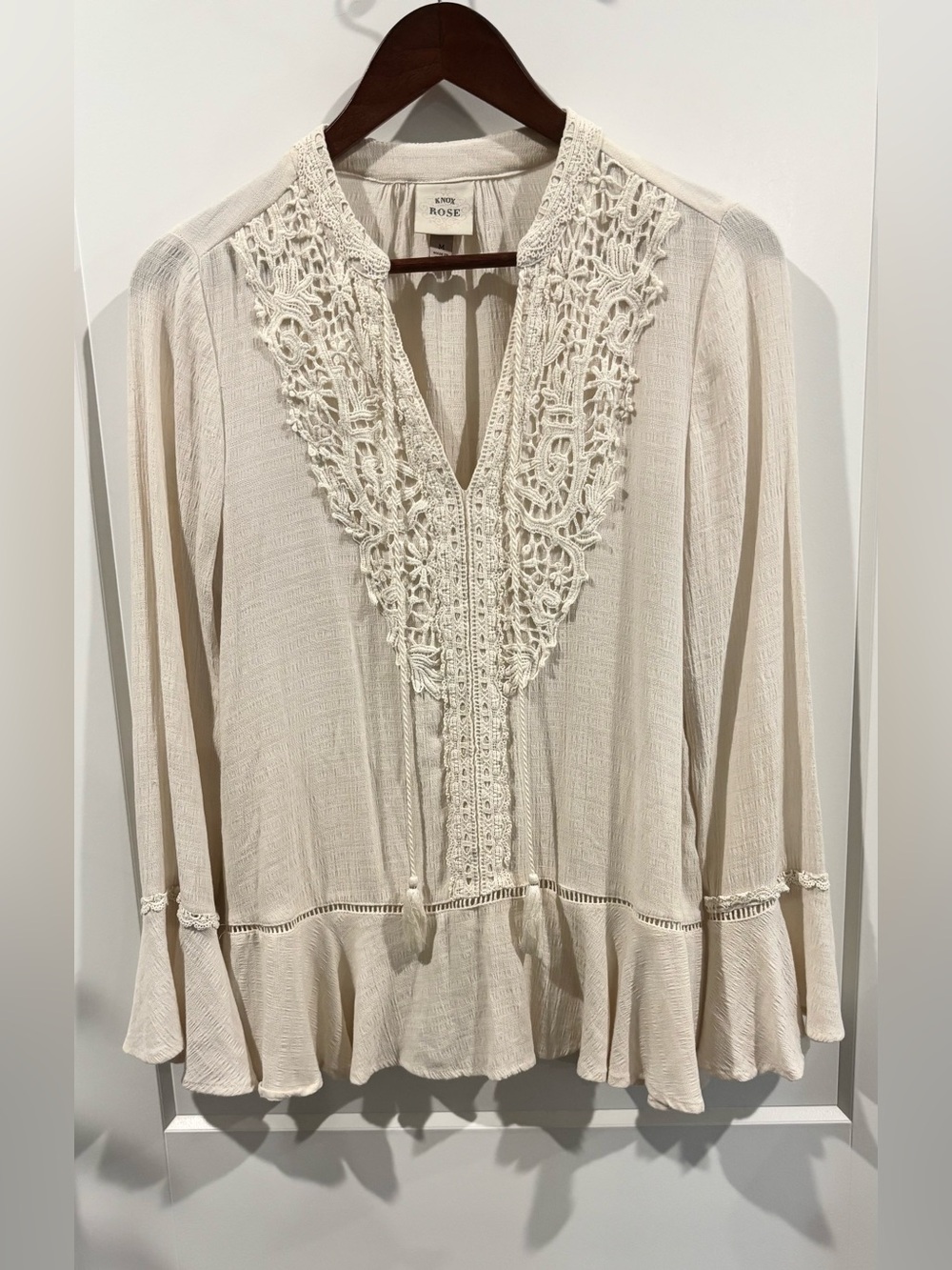 KNOX ROSE Cream Lace-Crochet Trim BoHo Peasant Top
SZ. M